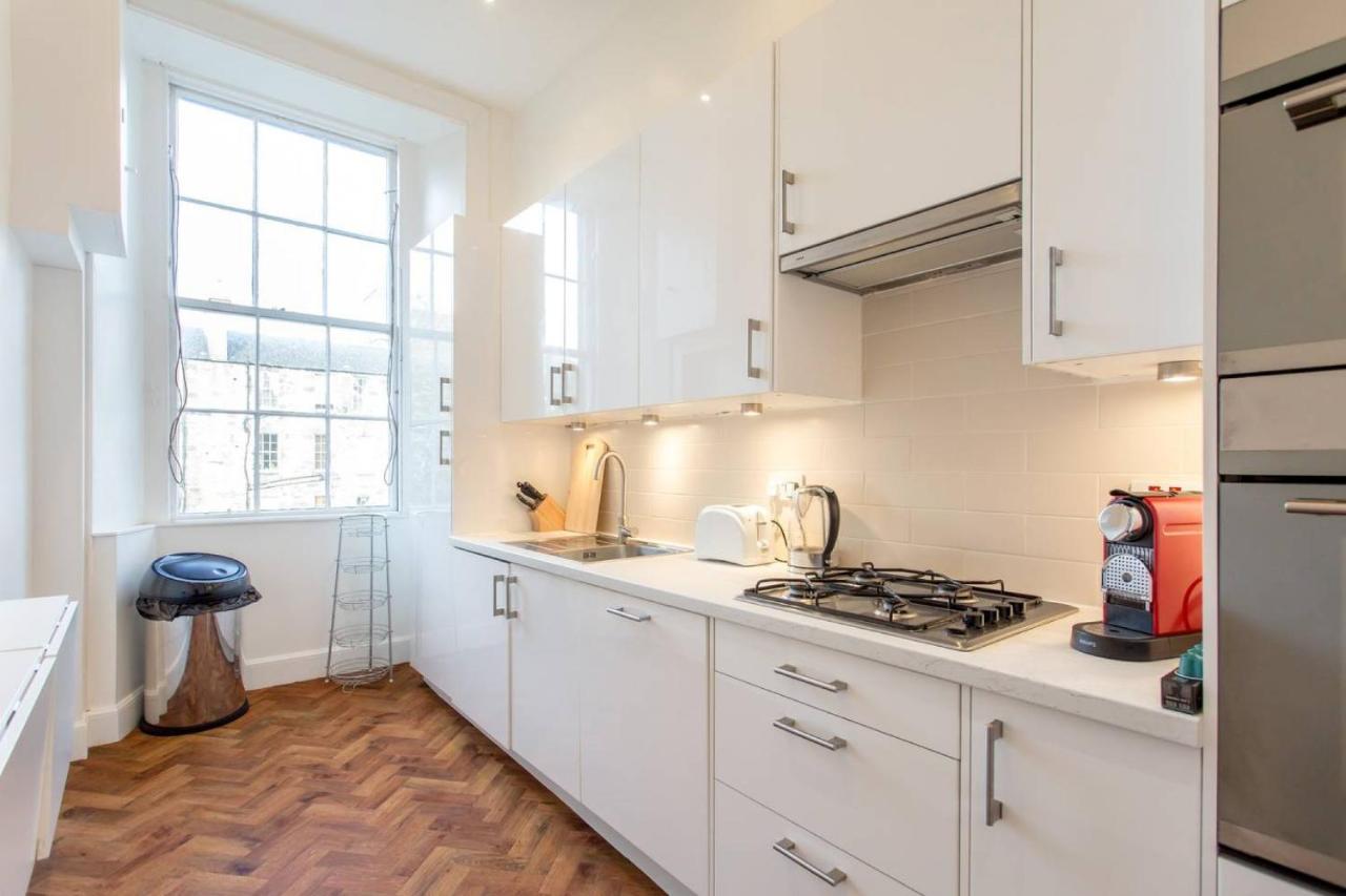 Altido Castle Terrace 3 Bedroom Apartment - Old Town Edinburgh Eksteriør billede