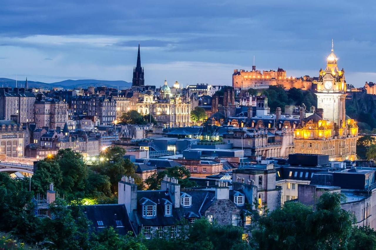 Altido Castle Terrace 3 Bedroom Apartment - Old Town Edinburgh Eksteriør billede
